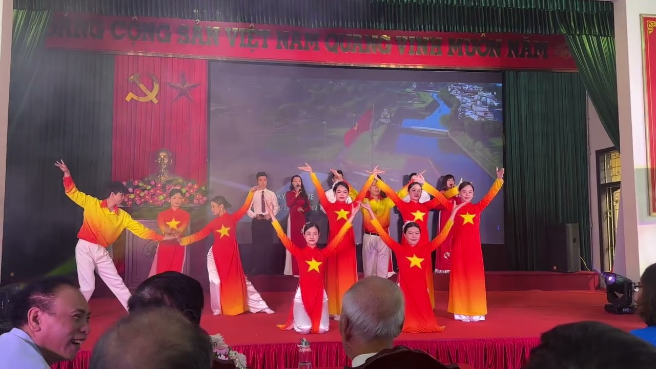 [Vũ Đoàn JT] Múa phụ hoạ - Đảng Là Cuộc Sống Của Tôi - Nhận Show Biểu Diễn Hà Nội