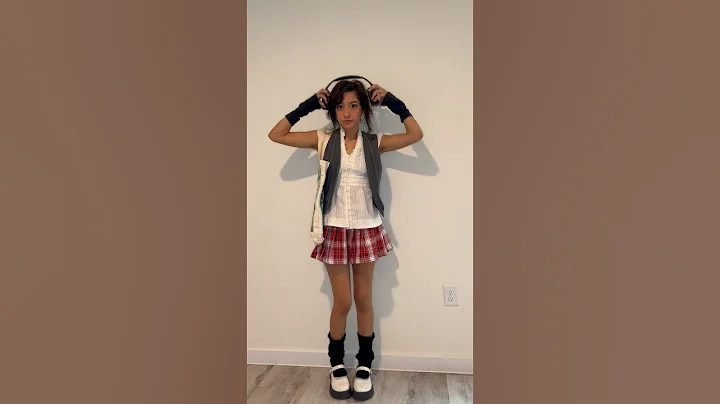 How to dress like you belong in a Pinterest board. How’d I do? #fashion #aestheticdress #outfitideas