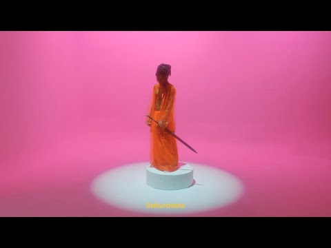 Guarda Shine TTW - Sakura (Official Visualizer) su YouTube