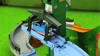 トーマストミカ ビッグマウンテンとクランキー登場！