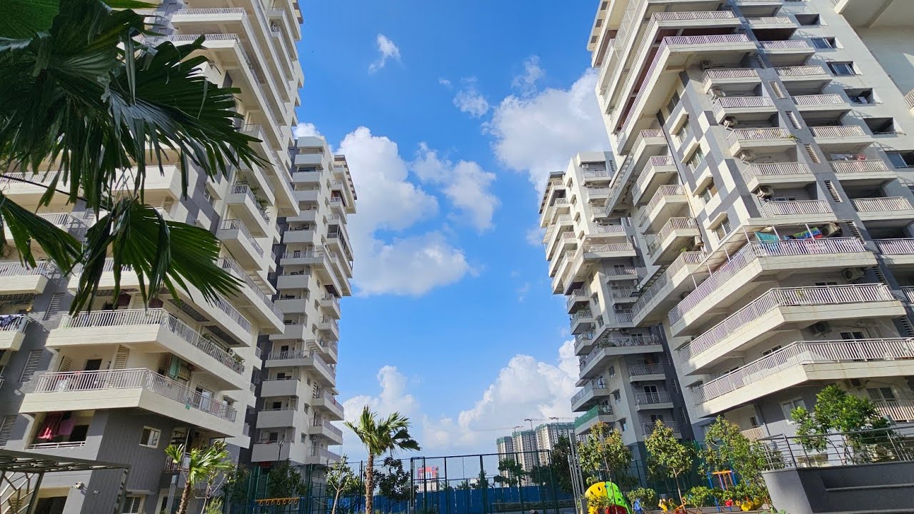 Квартира площадью 3200 кв. футов с 4 спальнями продаётся в закрытом жилом комплексе Хайдарабад Га...