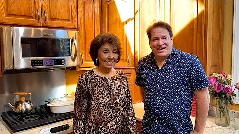At Home With Dean & Connie (The Hoppers)