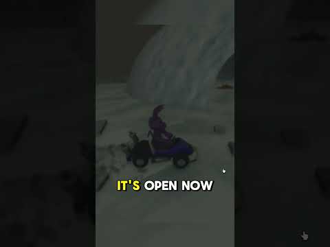 Snowman House Reveals Bloody Secret!! #roblox #gaming
