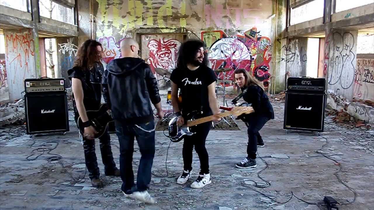 Simple Lies  Behind the Scenes of 1 2 3 Fear