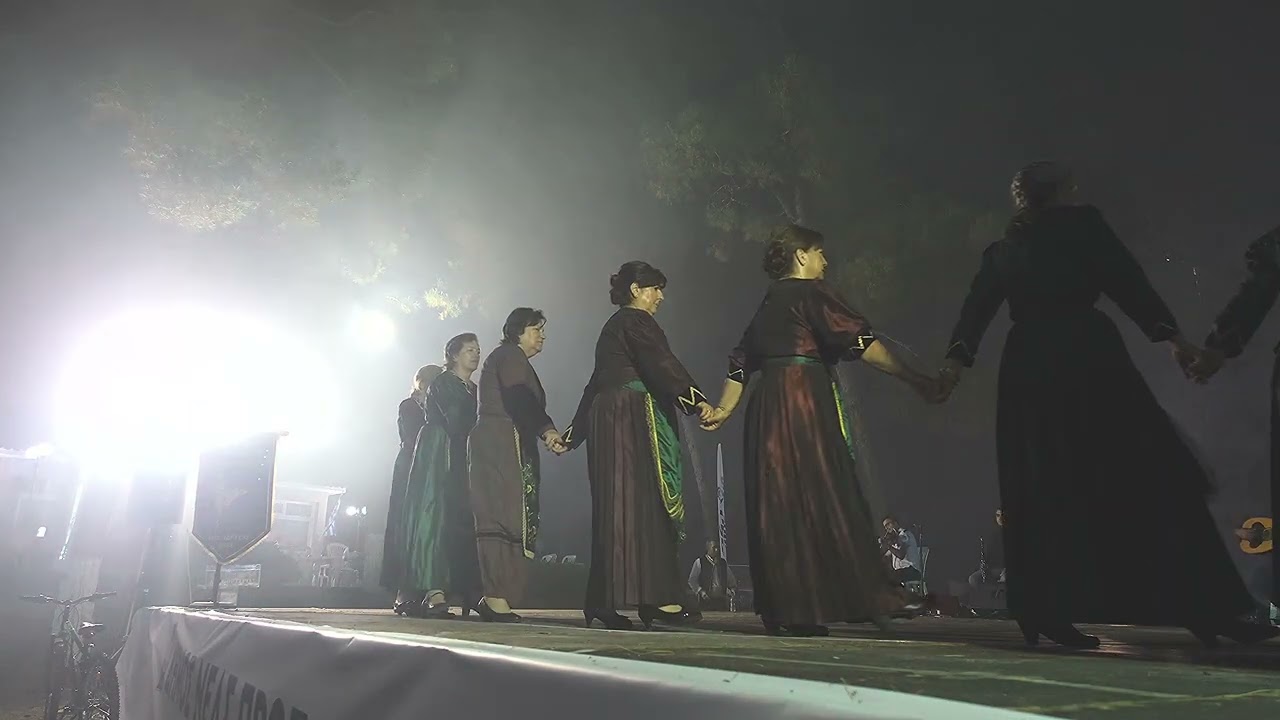 Греческие танцы: Rododaktilos. Γιορτή Καΐσιού, Πορταριά Χαλκιδικής 2 Ιουλίου 2022