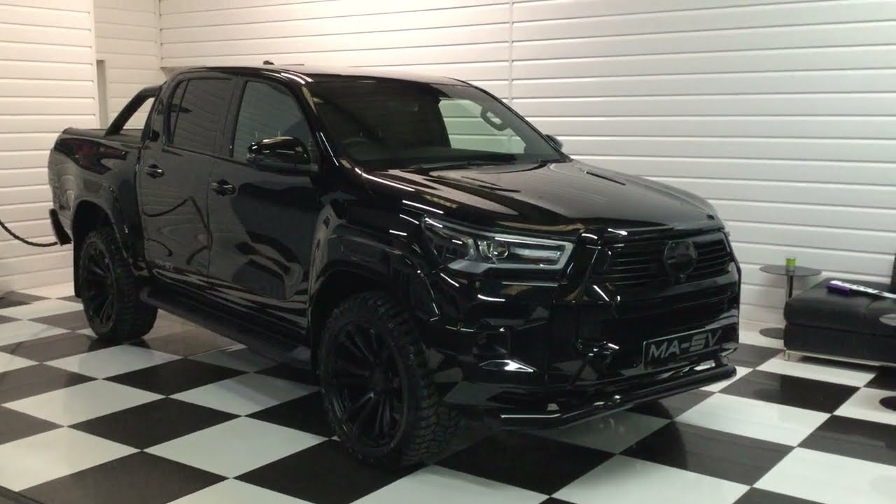 2022 (72) Toyota Hilux Invincible X 2.8 D-4D Automatic MA-SV Black