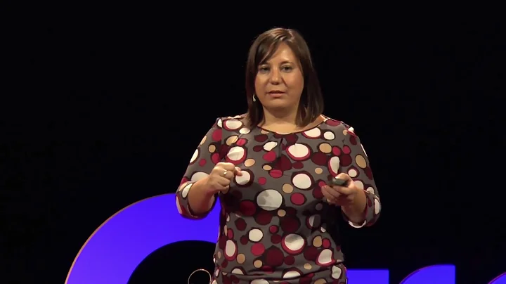 ARTIFICIALLY RE-CREATE EVERYDAY EXPERIENCES | ANNA MARIA COCLITE | TEDxGraz