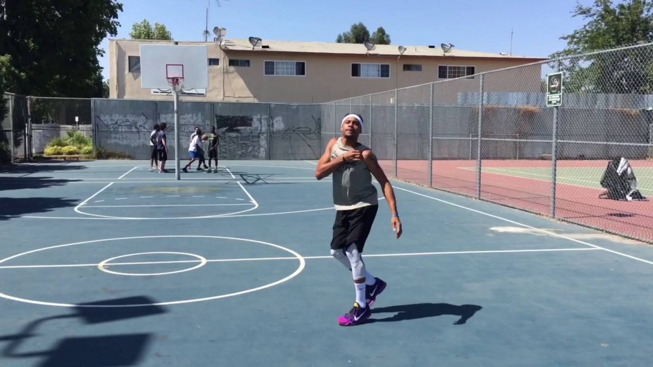How female hoopers shoot. BdotAdot5 YouTube