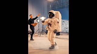 Plan filmowy lądowania na Księżycu | Scena wygenerowana przez AI #fyp #ai #viral
