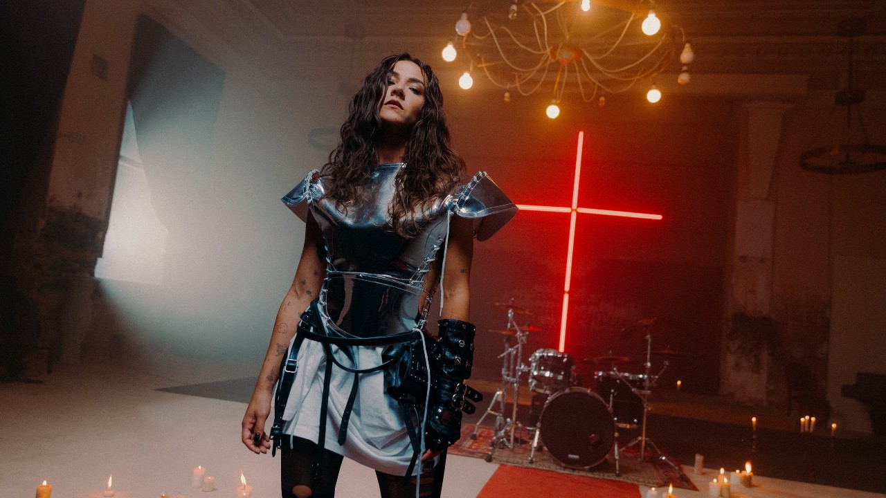 SAIJA - MLČ (Official Music Video)