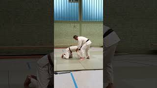 Judo/Tricky Choke/Хитрый удушающий/#Shorts