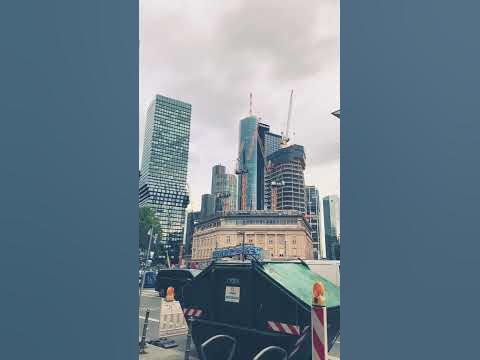 Вечерний Франкфурт 🚦 🏙 #shorts - YouTube