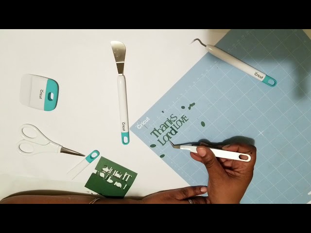 How To Use Basic Cricut Tools For Beginners 