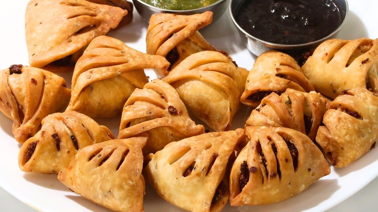 Aloo Samosa, बिलकुल नए तरीके से इतना क्रिस्पी और टेस्टी की रोज बना कर खाओगे  | Aloo Samosa | Samosa