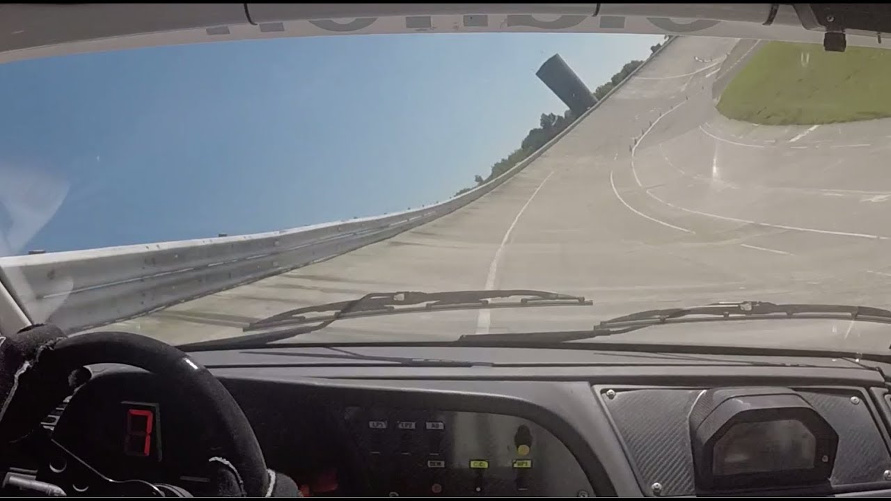 306 Maxi on board with Gilles Panizzi - Montlhéry 2017 [pure sound]