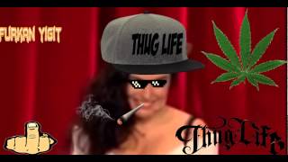 Ezgi Mola Yönetmene Ultra Kapak