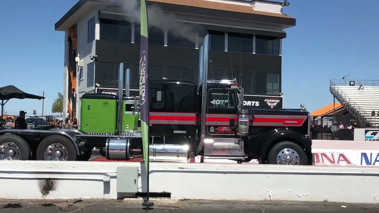Desert Diesel Big Rig Qualifying