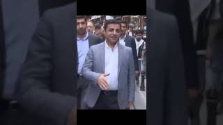 Allah'tan başka kimseden korkumuz yok ✌️😎 #selahattindemirtaş #demparti #keşfet #kurdistan #edit
