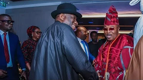 GOODLUCK JONATHAN&WIFE STAND AS PARENTS FOR SIFAX GROUP CHAIRMAN TAIWO'S DAUGHTER ON HER WEDDING DAY