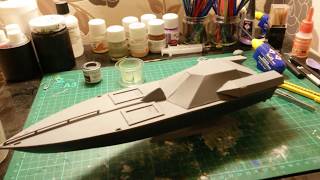 Revell 1/36 Offshore Powerboat Part 2