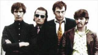 Dr Feelgood - watch your step chords