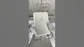 Что такое Battery Pack для iPhone? Распаковка Беттери Пака