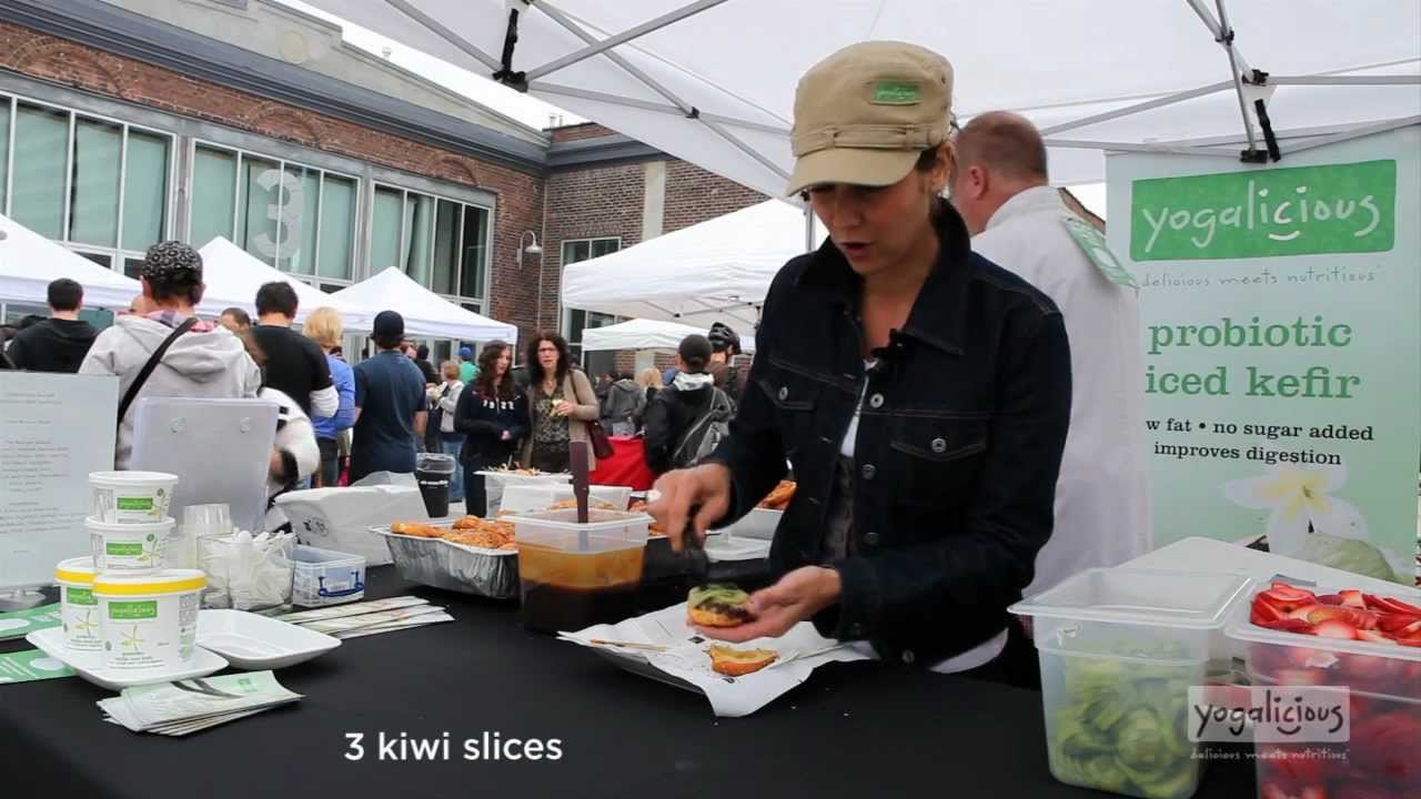 Yogalicious Video Recipe: Yogalicious Dessert Burger