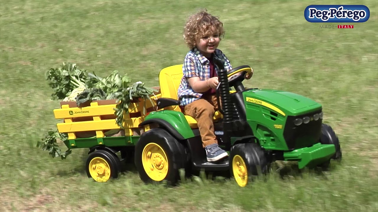 Tracteur John Deere - YouTube