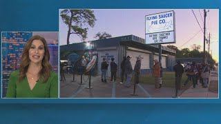 Houston tradition: Long line outside popular Flying Saucer Pie Co.