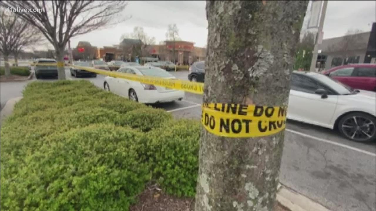 Child, man shot at Cumberland Mall, police say