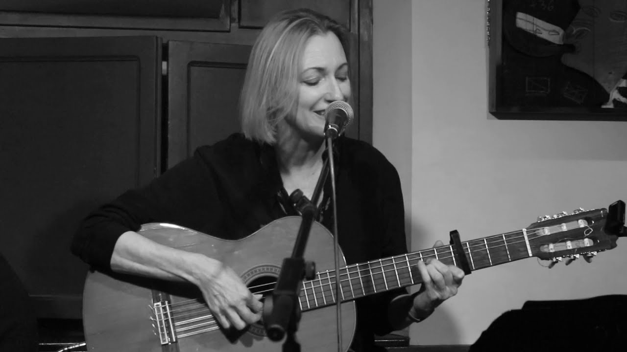 Inés Fonseca. Ne me quitte pas. Chords Chordify