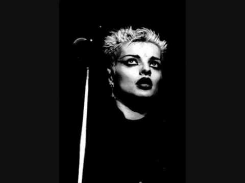 Nina Hagen - Future Is Now (live from Detroit 1982)