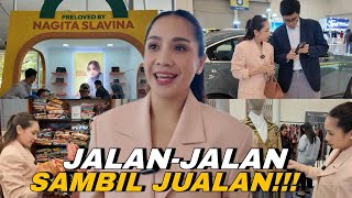 Download Lagu AKHIRNYA NAGITA JUALAN LANGSUNG BAJU-BAJU PRELOVED NYA!!! BIKIN HEBOH!! MP3 Download Lagu AKHIRNYA NAGITA JUALAN LANGSUNG BAJU-BAJU PRELOVED NYA!!! BIKIN HEBOH!! MP3