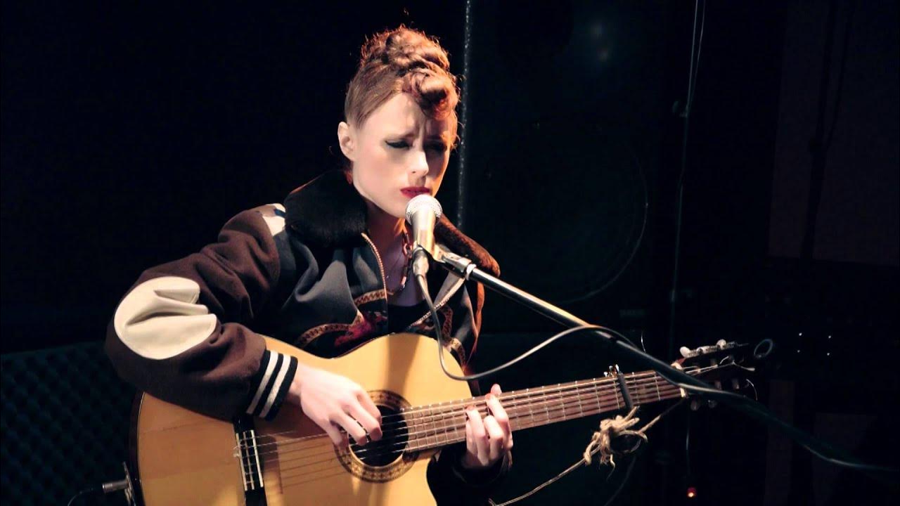 Kiesza - Hideaway (Akustisch) Kiesza - Hideaway (Akustisch)