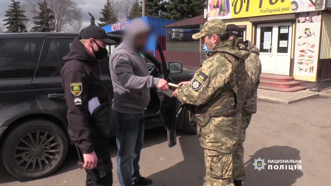 Правоохоронці зі складу ООС провели відпрацювання міста Гірник та смт Курахівка