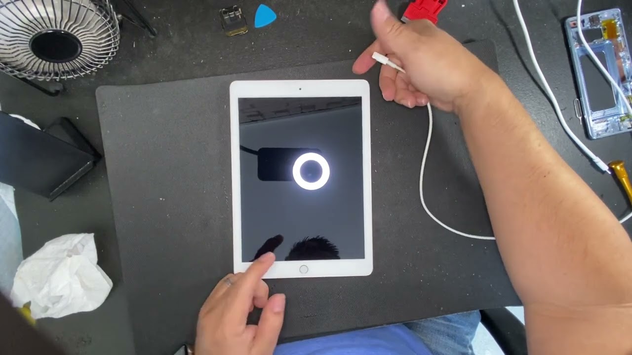 Apple iPad Won’t Power On (How to Fix ;)