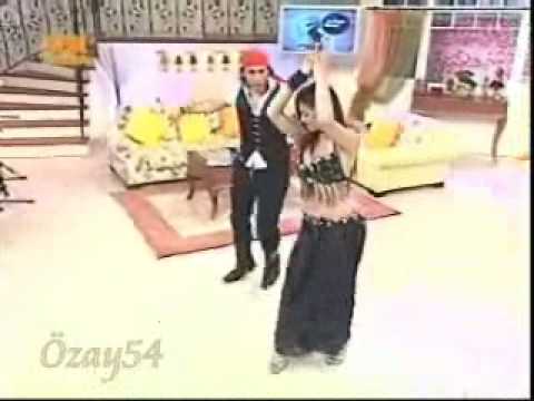 Oryantal Reyhan - Samim Sakaryali - Ahir kapi Roman Orkestrasi - Dansöz Romanika Belly Dancer