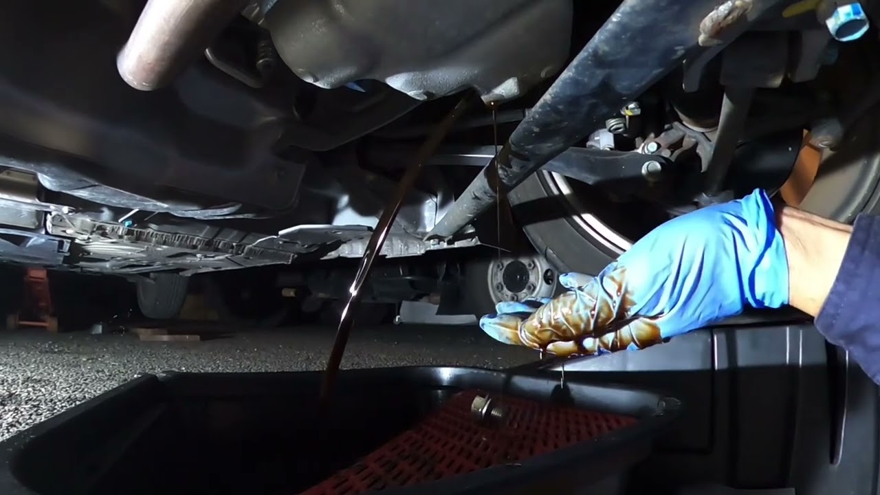 S660 8年落ちの中古で買って初めてのメンテナンス　カースロープを用いて行いました。初めてやる方の参考になったら幸いです。