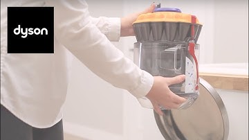 How to empty and clean the clear bin on your Dyson Ball™ cylinder vacuum