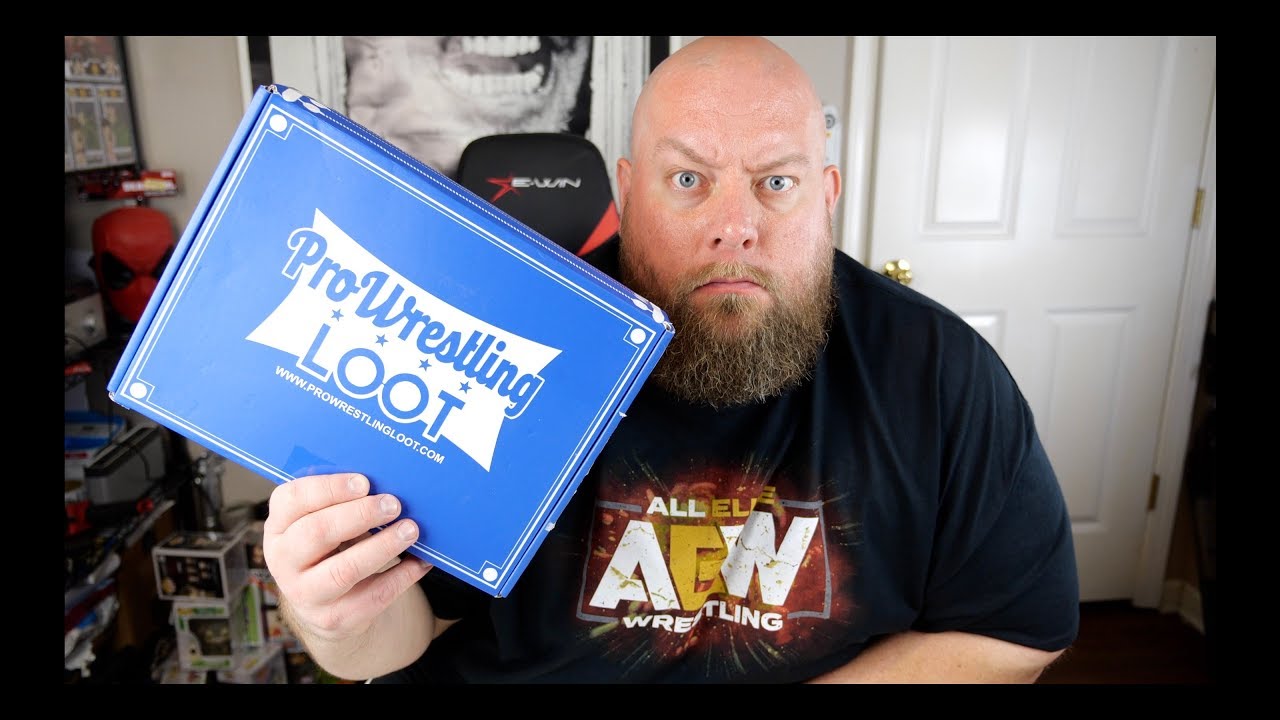Pro Wrestling Loot May 2019 Mystery Subscription Box + Exclusive Hall Of Fame Autograph