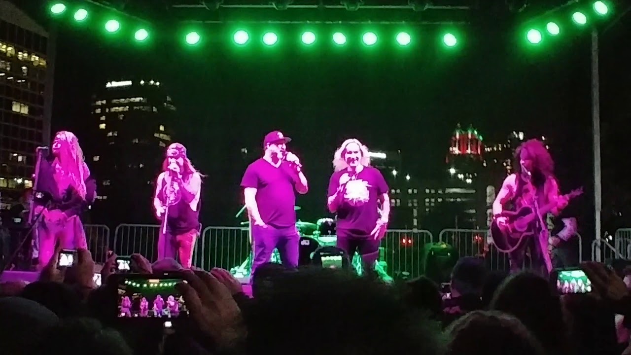 Steel Panther and Joey Fatone Live at Ace Cafe Orlando Florida 12/17/20 "Girl From Oklahoma