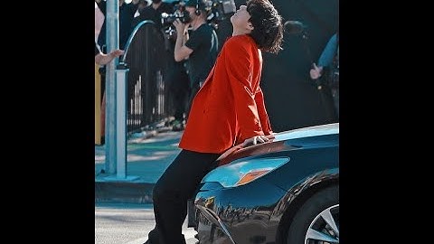 This ARMY is so lucky:Taehyung is sitting on her car in the ending||Crosswalk concert DYNAMITE(BTS)