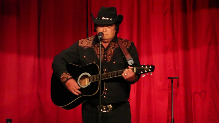 Carl Poe sings Johnny Cash Hurt Elvis Week 2020