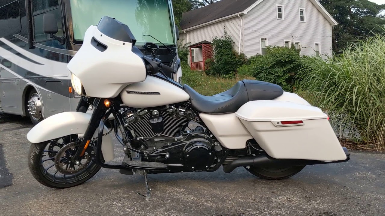2018 Street Glide YouTube