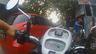 Topoyo Via Piposs Kurir Makar Vlog