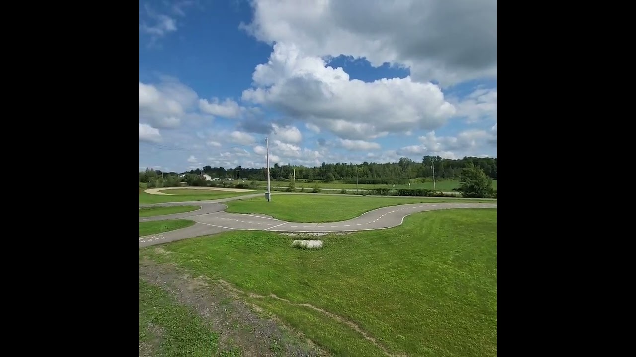 MCD XR5 Ultimate run on track /Sanair Monkey RC Park