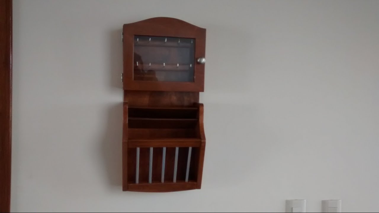 Mueblesito para las llaves y recibos - YouTube