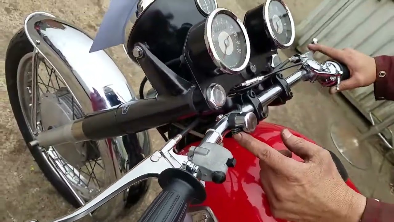 1964 Norton Atlas 750cc at Andy Tiernans 