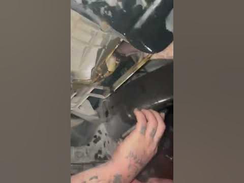 Dodge Ram 1500 oil leak - YouTube