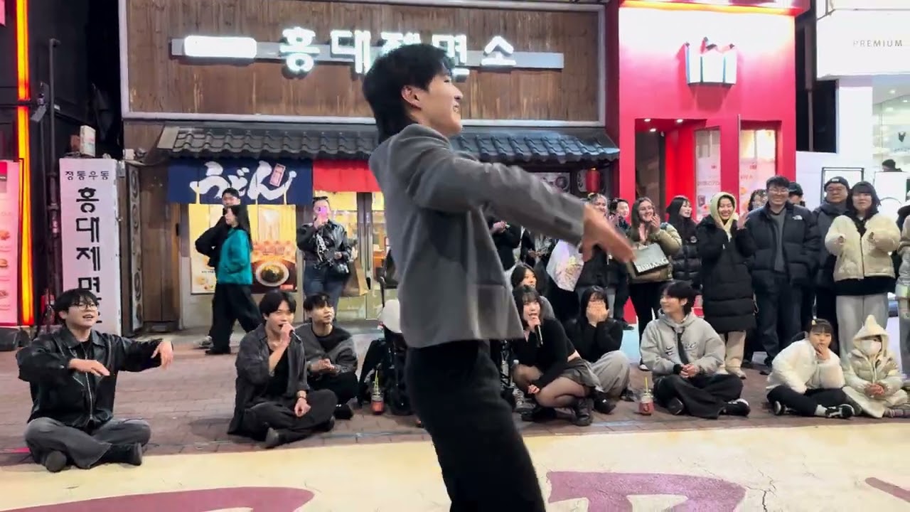 2026 HONGDAE K-POP SOLO BUSKING (BEOUR CREW) - [2PM] My House 